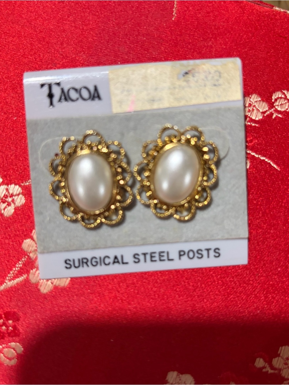 TACOA Gold-Tone Pearl Floral Stud vintage Earrings